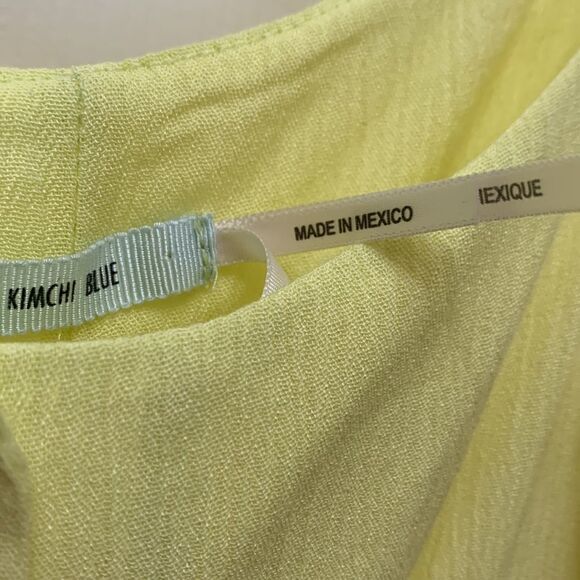 Kimchi Blue Size Small Boat Neck Sleeveless Yellow Button Front Shorts Romper - Picture 4 of 11